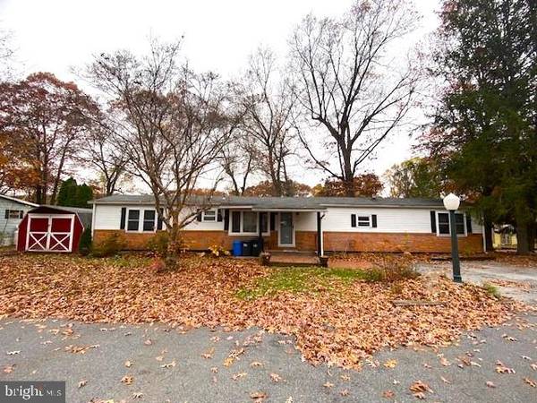 17 ACORN LN, Boyertown, PA 19512