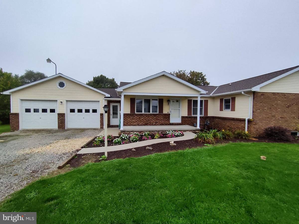 Hanover, PA 17331,7 SUNSET DR