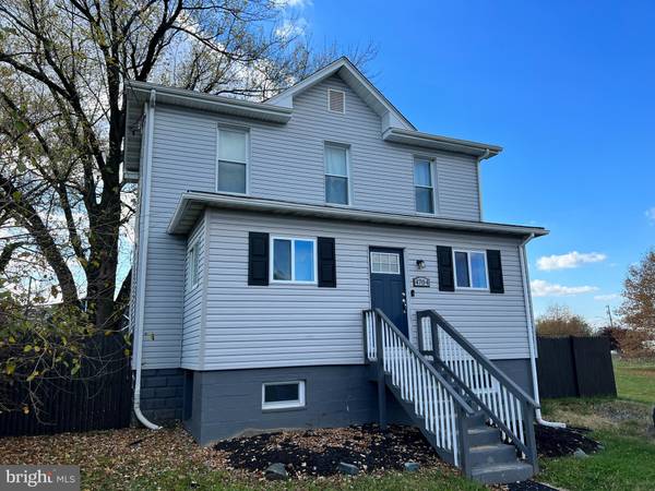 4704 CHARLESTON, Brooklyn, MD 21225