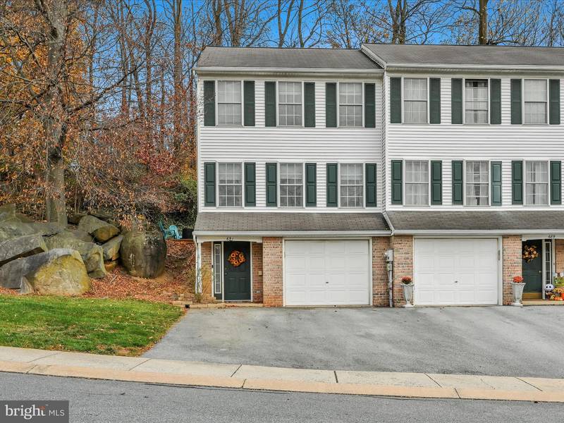 691 ROCKWOOD DR, Elizabethtown, PA 17022