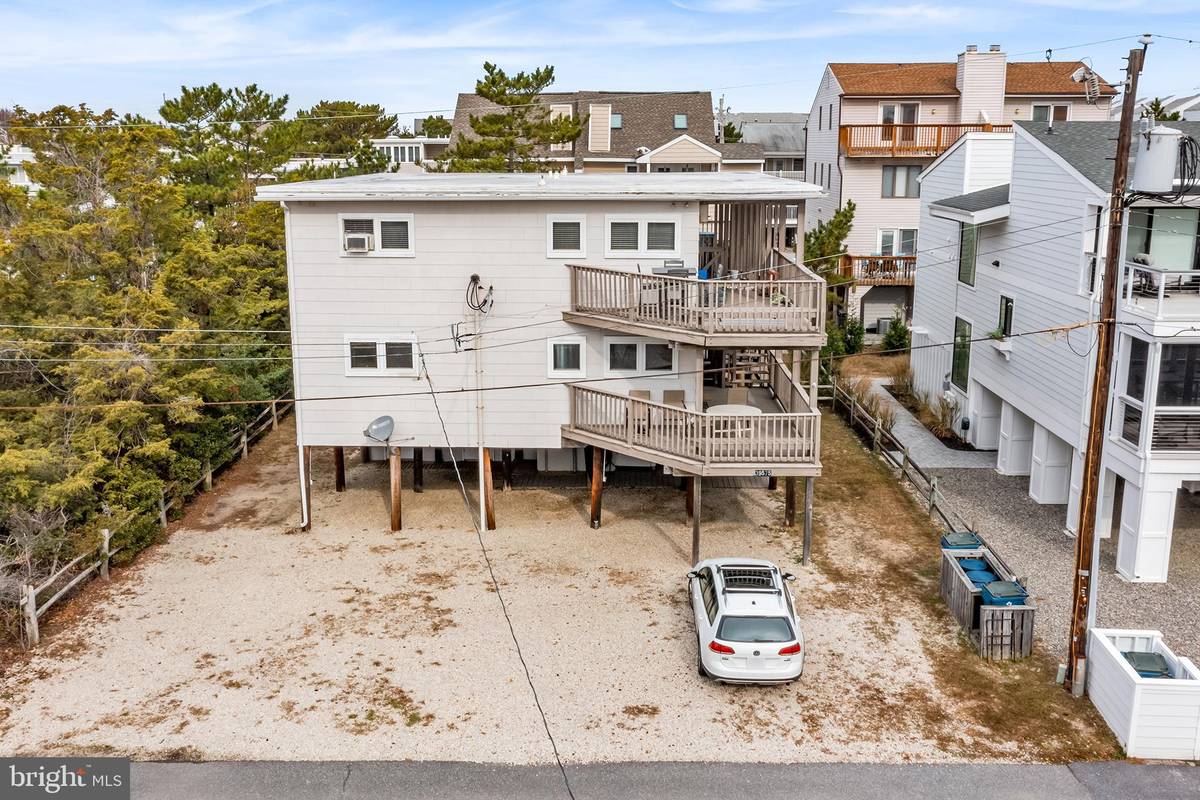 Bethany Beach, DE 19930,39575 ADMIRAL RD #1