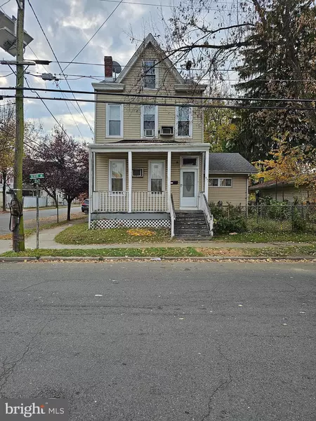 891 REVERE AVE, Trenton, NJ 08629