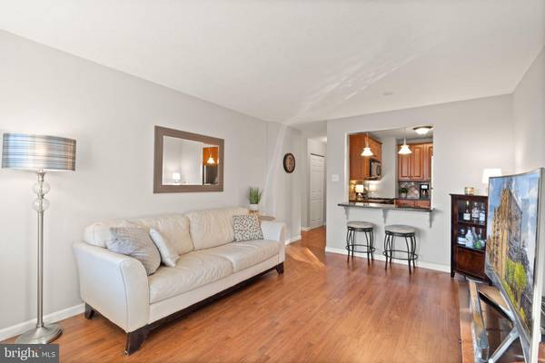 2030 N ADAMS ST #909, Arlington, VA 22201