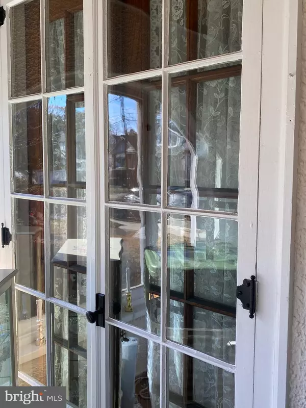 Merchantville, NJ 08109,16 CLINTON AVE