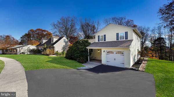 246 PARKRIDGE DR, Perkasie, PA 18944