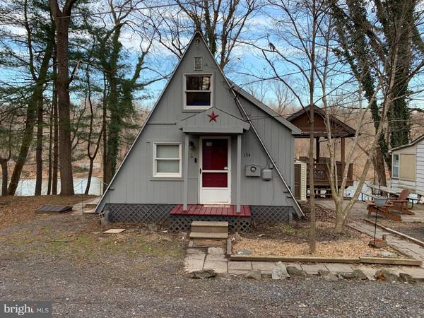 134 WADING HERON WAY, Falling Waters, WV 25419