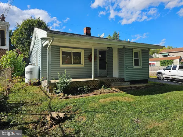 Winchester, VA 22603,1063 FOREMAN LN