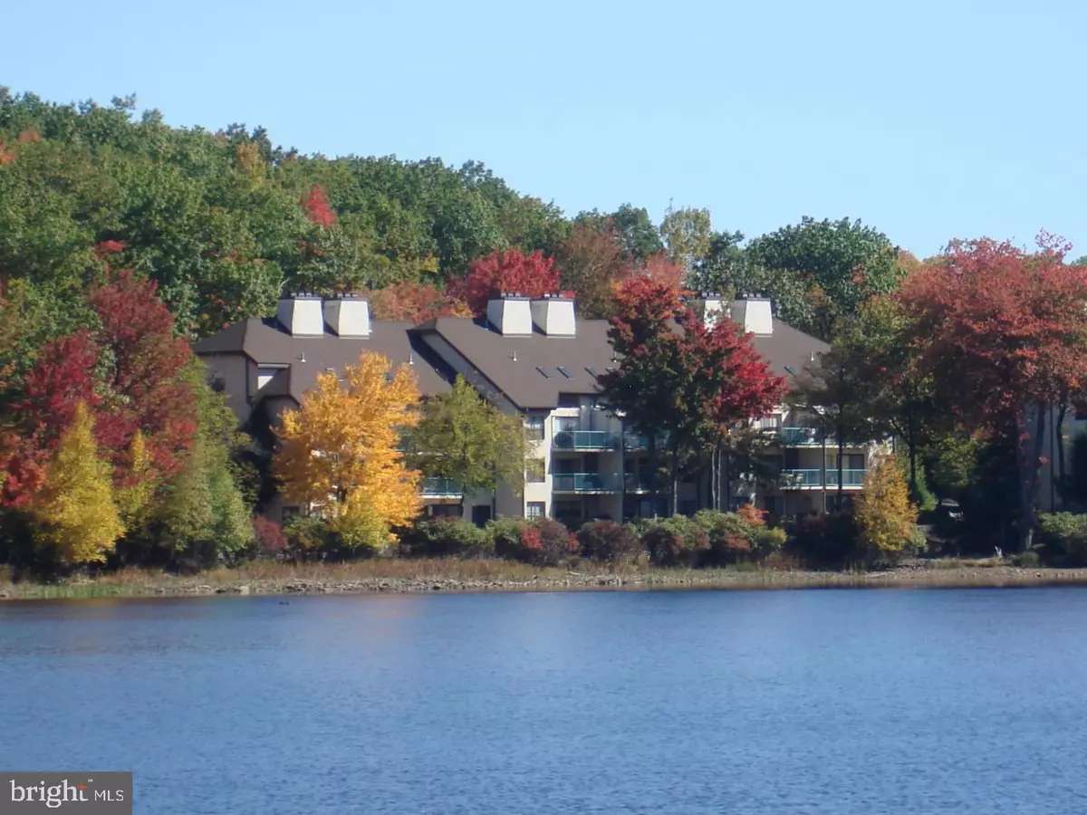 Lake Harmony, PA 18624,29-UNIT 102 MIDLAKE DR