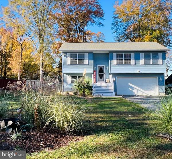 117 LOCUST AVE, Colonial Beach, VA 22443