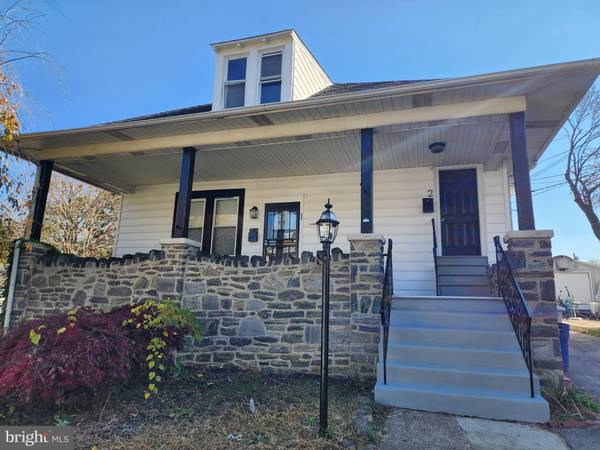 11 CLOVERDALE AVE, Upper Darby, PA 19082