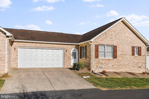 28 TYLER CIR, Strasburg, VA 22657