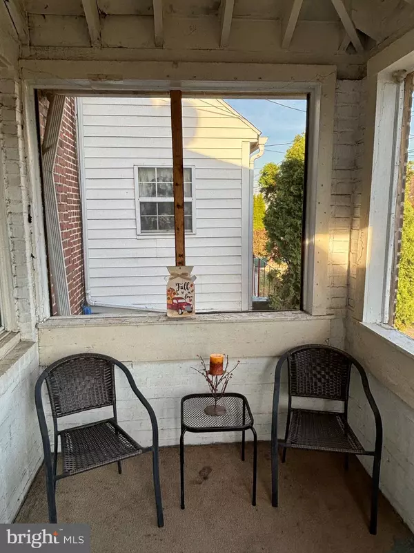 Claymont, DE 19703,227 RIDGE RD