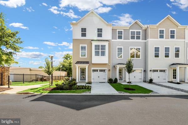 4 RIVERSIDE WHARF, Cambridge, MD 21613