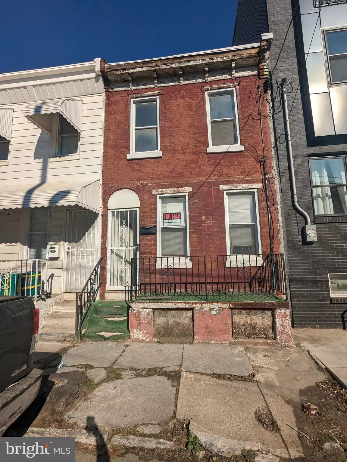 Philadelphia, PA 19121,2409 W SEYBERT ST