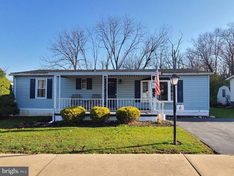 6 STONY RUN VLG, Denver, PA 17517