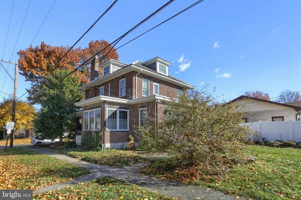 Harrisburg, PA 17111,3845 BRISBAN ST