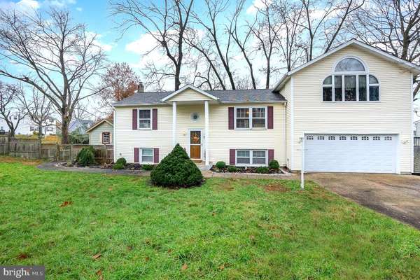 105 W VILLAGE RD, Elkton, MD 21921