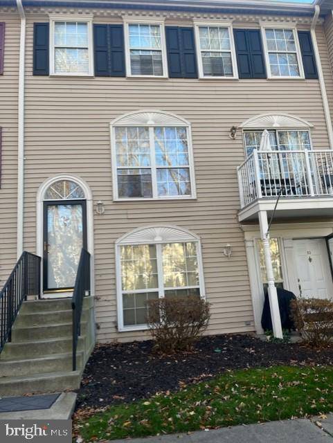 95 CHAMBORD CT, Hamilton, NJ 08619