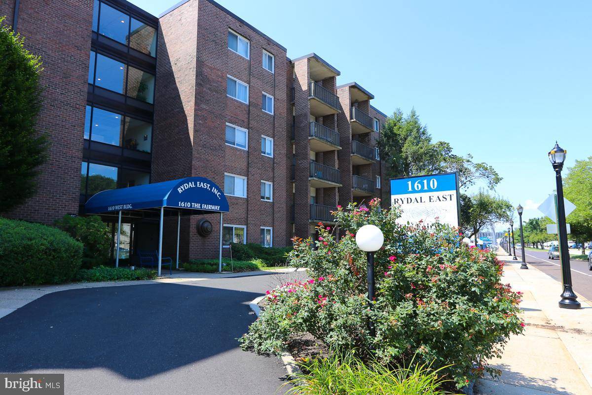 Jenkintown, PA 19046,1610 THE FAIRWAY #302W