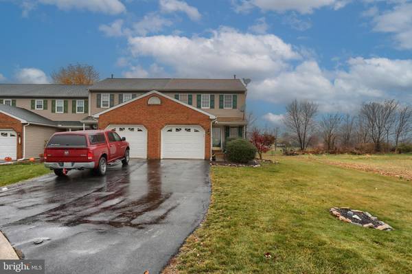 33 PENNY LN, Lebanon, PA 17046