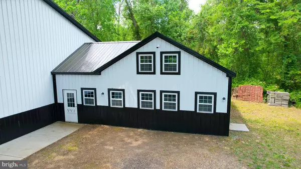 Upper Marlboro, MD 20772,8067 CROOM RD