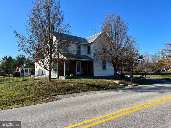 1515 HERRS RIDGE RD, Gettysburg, PA 17325