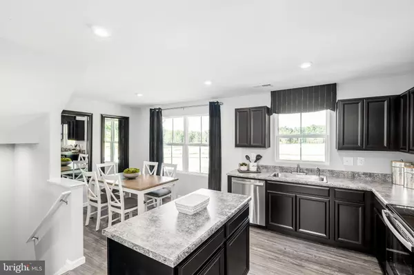 Beverly, NJ 08010,9 E. JONES AVE