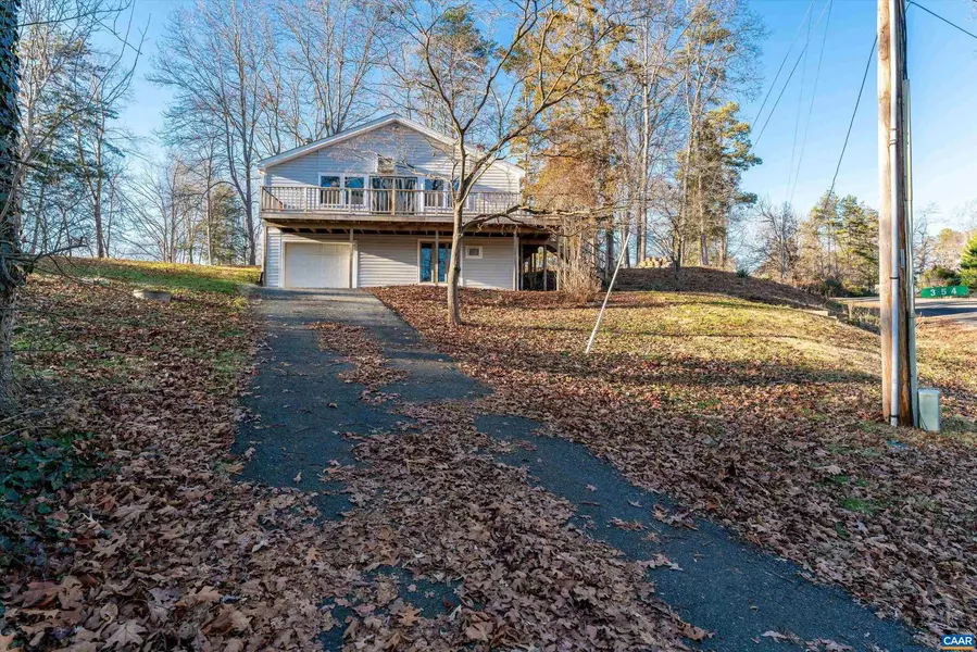 354 LOGTRAC RD, Stanardsville, VA 22973