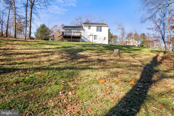 Falling Waters, WV 25419,39 ANGELA LN