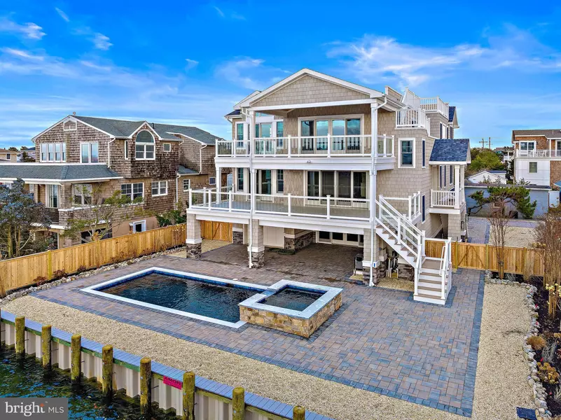 21 W 83RD ST, Harvey Cedars, NJ 08008