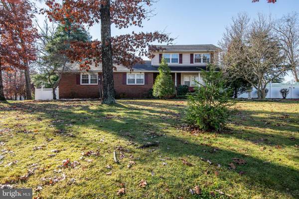 2611 EDNA DR, Vineland, NJ 08361