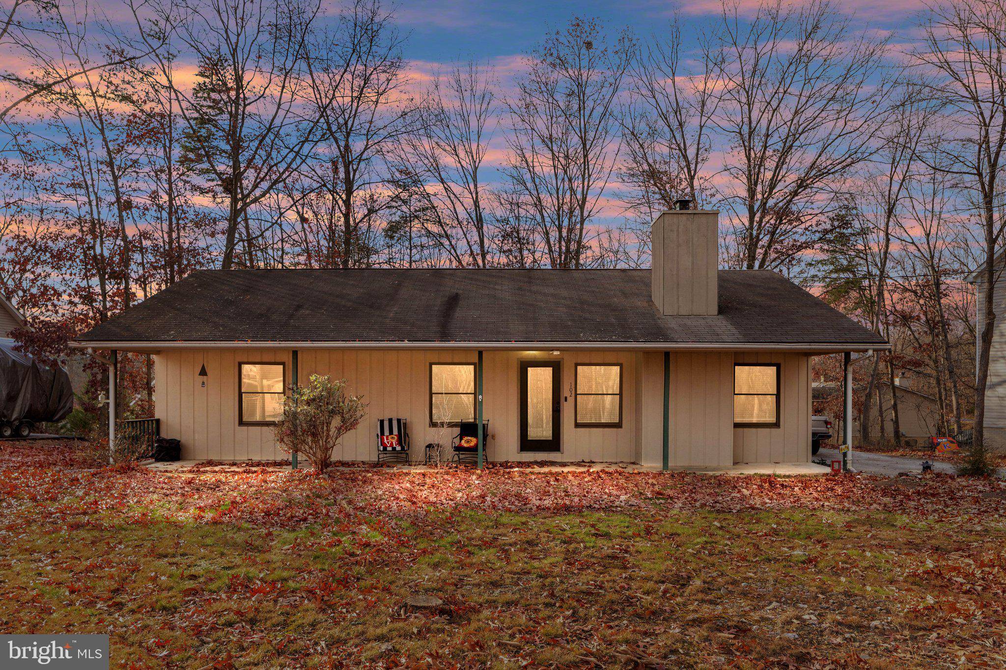 102 SYCAMORE PL, Cross Junction, VA 22625