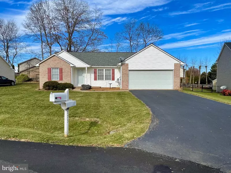 173 GEMSTONE DR, Martinsburg, WV 25401