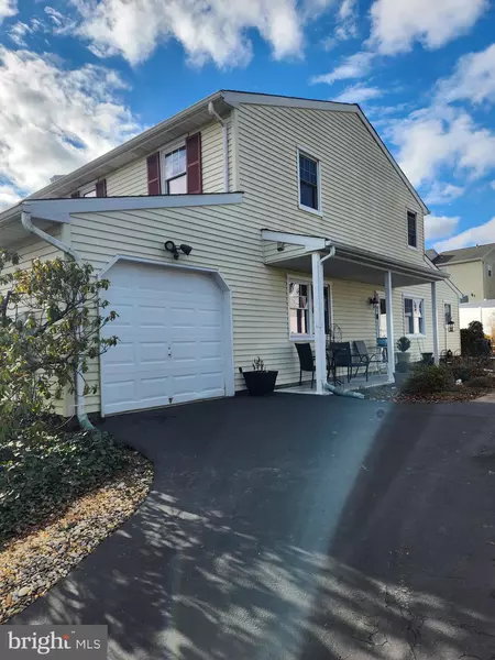 267 PARKRIDGE DR, Perkasie, PA 18944