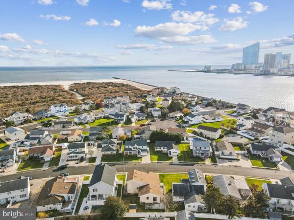 5209 SEA SPRAY RD, Brigantine, NJ 08203