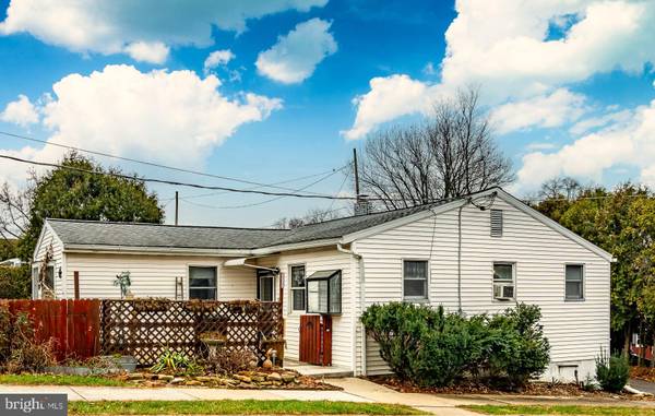 1203 NEW HOLLAND RD, Reading, PA 19607