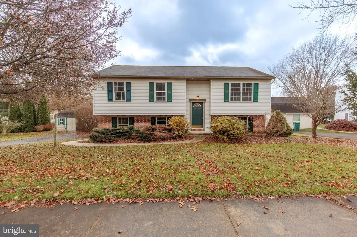 Quarryville, PA 17566,203 MEADOW LN