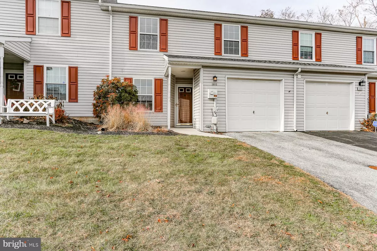 Harrisburg, PA 17111,1083 WOODED POND DR