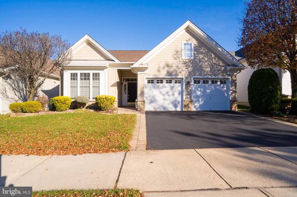 17 GALILEO DR, Cranbury, NJ 08512