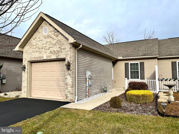 71 KESWICK DR, Mechanicsburg, PA 17050