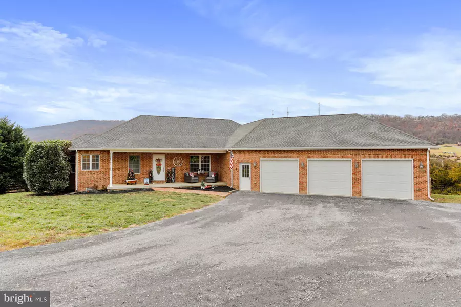 1645 COTTONTOWN RD, Strasburg, VA 22657