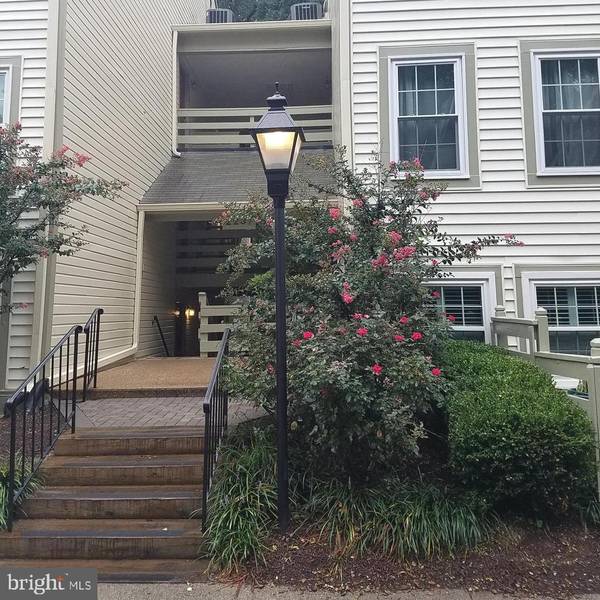 2237-D LOVEDALE LN #407B, Reston, VA 20191