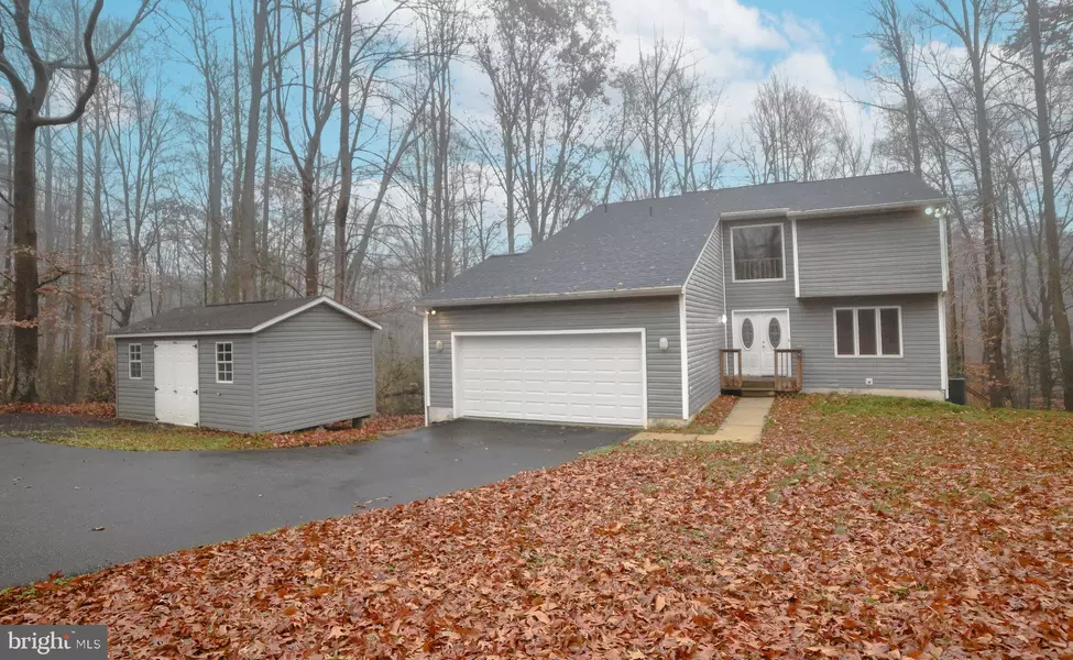 39090 HOLLYBANK DR, Mechanicsville, MD 20659