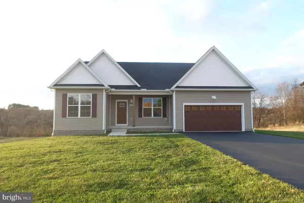 Hanover, PA 17331,310 STEEPLE VIEW DR #18