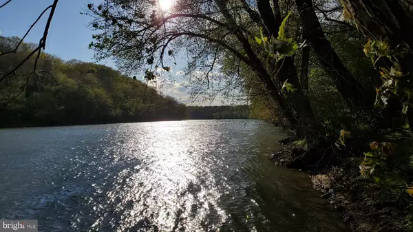 Shepherdstown, WV 25443,HEATHER LANE