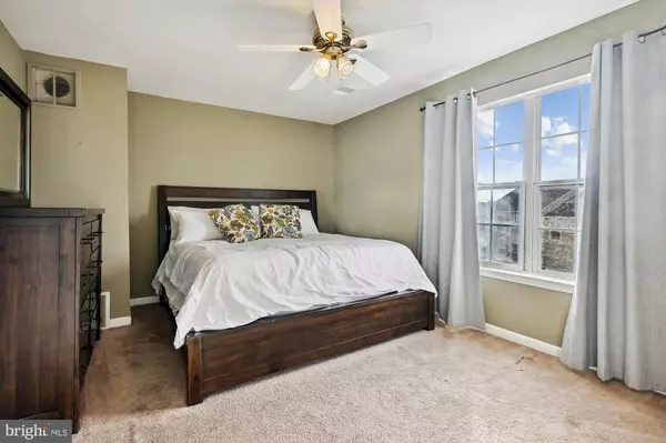 Leesburg, VA 20176,407 SILVERBELL TER NE