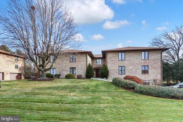 5840 FAIRWAY DRIVE WEST W #2, Fayetteville, PA 17222