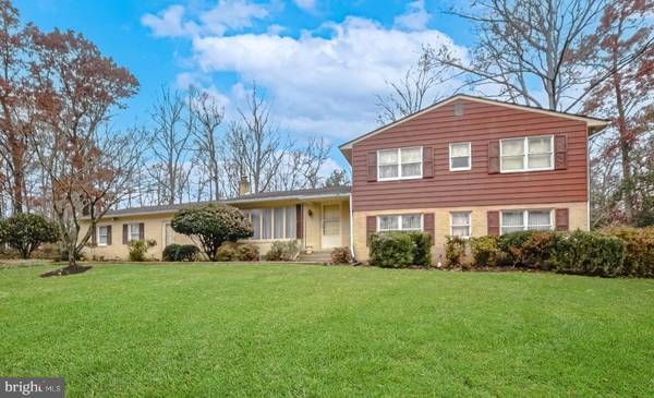 22865 CHESTNUT RD, Lexington Park, MD 20653