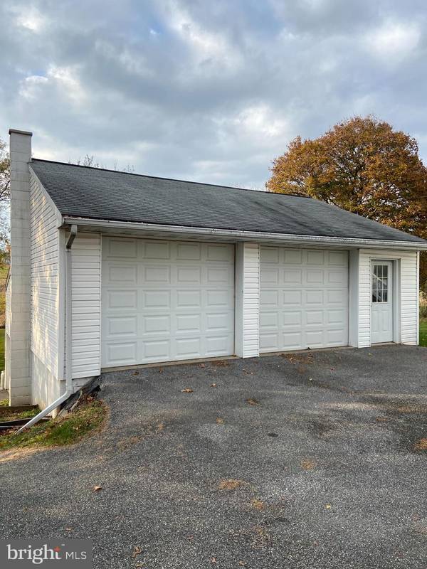 Pequea, PA 17565,444 FROGTOWN RD