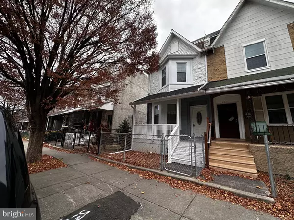 Camden, NJ 08102,625 STATE ST